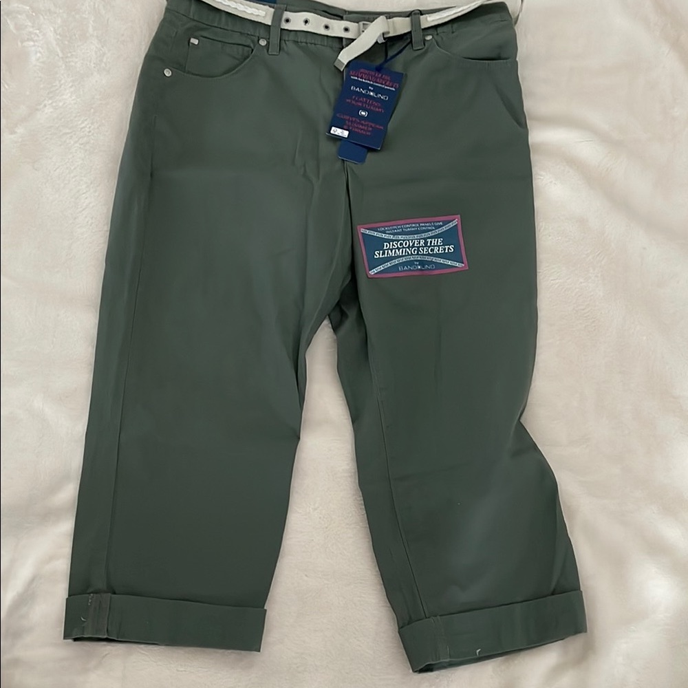 Bandolino Olive Green Cropped Trousers
